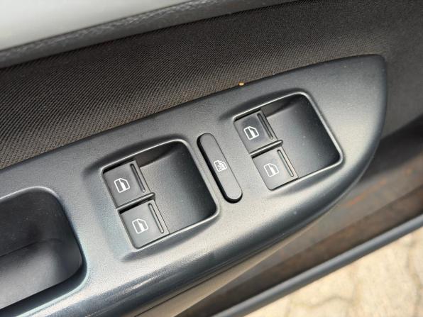 Skoda Octavia II (A5) Рестайлинг с пробегом 2011 года, цена 743 000 рублей, 236922 км, лифтбек, Автокод Объявления