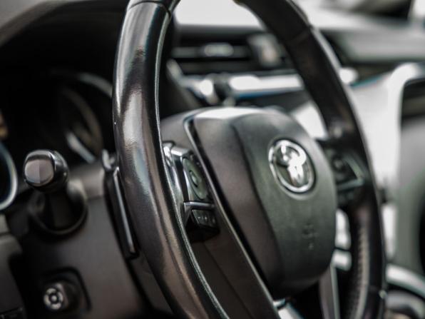 Toyota Camry VIII (XV70) с пробегом 2018 года, цена 2 848 000 рублей, 140000 км, седан, Автокод Объявления