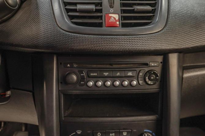 Peugeot 207 I с пробегом 2006 года, цена 469 000 рублей, 184340 км, хэтчбек, Автокод Объявления