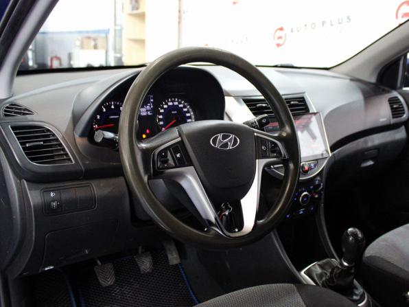 Hyundai Solaris I с пробегом 2013 года, цена 769 000 рублей, 158000 км, седан, Автокод Объявления