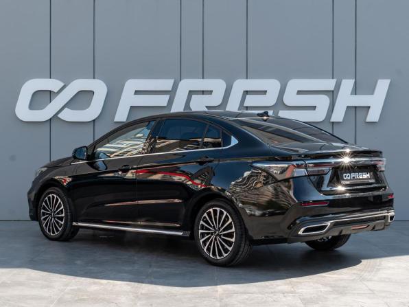 Omoda S5 с пробегом 2023 года, цена 1 380 000 рублей, 51878 км, седан, Автокод Объявления