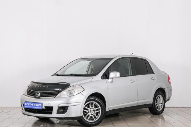 Nissan Tiida I Рестайлинг с пробегом 2010 года, цена 749 000 рублей, 185000 км, седан, Автокод Объявления