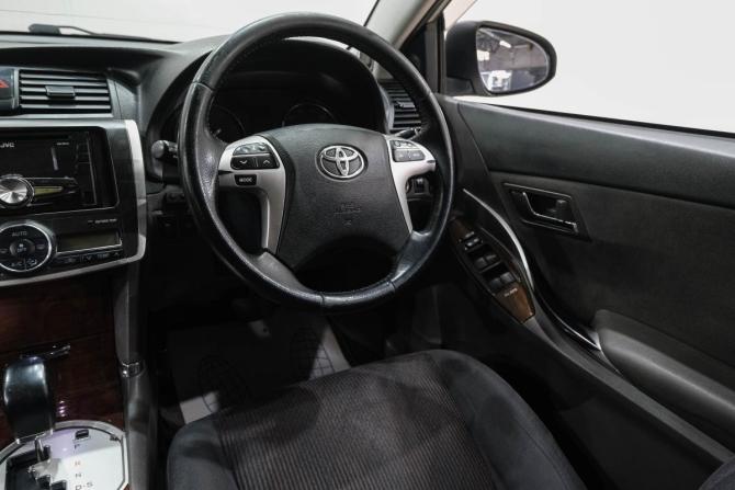 Toyota Premio II (T26) Рестайлинг с пробегом 2015 года, цена 1 199 000 рублей, 215000 км, седан, Автокод Объявления