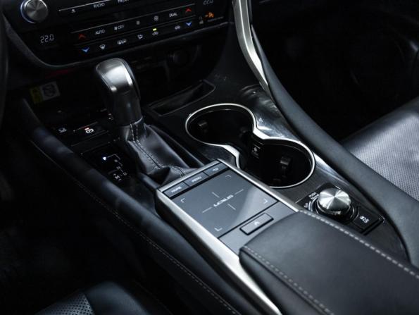 Lexus RX IV Рестайлинг с пробегом 2020 года, цена 4 969 700 рублей, 60175 км, внедорожник, Автокод Объявления