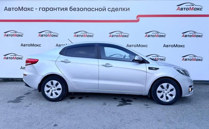 Kia Rio III Рестайлинг с пробегом 2016 года, цена 1 060 000 рублей, 67743 км, седан, Автокод Объявления