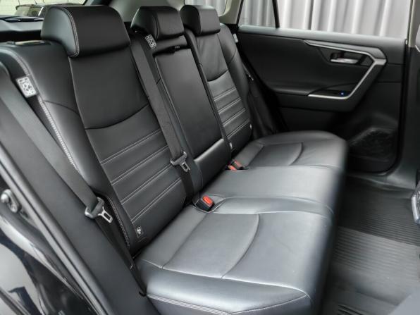 Toyota RAV4 V (XA50) с пробегом 2022 года, цена 3 450 000 рублей, 40372 км, внедорожник, Автокод Объявления