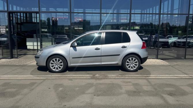 Volkswagen Golf V с пробегом 2005 года, цена 510 000 рублей, 318555 км, хэтчбек, Автокод Объявления