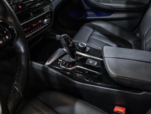 BMW 5 серии VII (G30/G31/G38) с пробегом 2020 года, цена 3 199 700 рублей, 142846 км, седан, Автокод Объявления