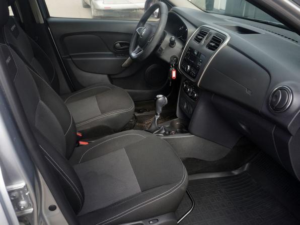 Renault Sandero II Рестайлинг с пробегом 2021 года, цена 1 271 000 рублей, 120695 км, хэтчбек, Автокод Объявления