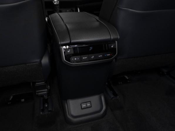Toyota Highlander IV (XU70) с пробегом 2026 года, цена 5 950 000 рублей, 20 км, внедорожник, Автокод Объявления