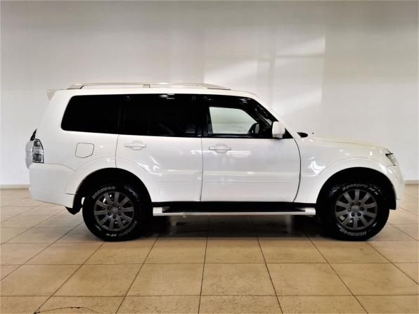 Mitsubishi Pajero IV Рестайлинг 1 с пробегом 2011 года, цена 1 809 150 рублей, 198216 км, внедорожник, Автокод Объявления