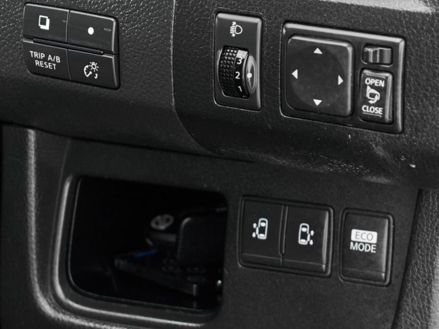 Nissan Serena IV (C26) Екатеринбург  - изображение 20
