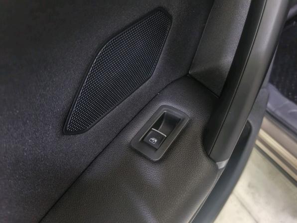 Volkswagen Tiguan II с пробегом 2018 года, цена 2 610 000 рублей, 138800 км, внедорожник, Автокод Объявления