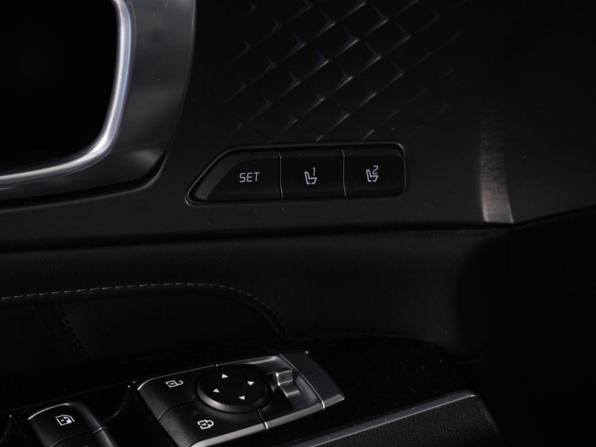 Kia Sorento IV с пробегом 2021 года, цена 3 723 000 рублей, 100424 км, внедорожник, Автокод Объявления