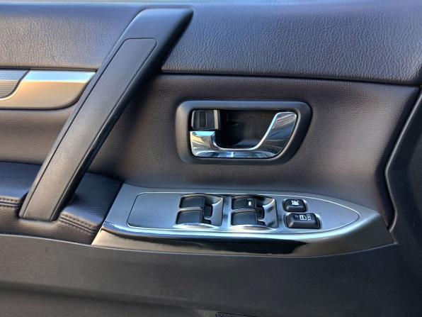 Mitsubishi Pajero IV Рестайлинг 1 с пробегом 2012 года, цена 2 143 000 рублей, 204758 км, внедорожник, Автокод Объявления