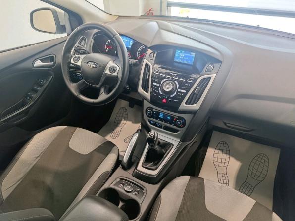 Ford Focus III с пробегом 2013 года, цена 679 000 рублей, 194300 км, седан, Автокод Объявления
