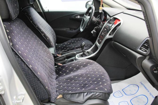 Opel Astra J Рестайлинг с пробегом 2014 года, цена 798 800 рублей, 224683 км, седан, Автокод Объявления