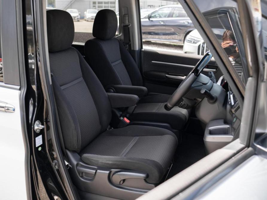 Honda Stepwgn V Сочи  - изображение 11