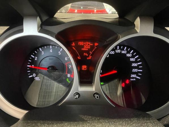 Nissan Juke I Рестайлинг с пробегом 2014 года, цена 1 069 000 рублей, 196319 км, внедорожник, Автокод Объявления