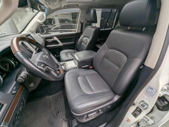 Toyota Land Cruiser 200 Series Рестайлинг 2 с пробегом 2016 года, цена 5 697 000 рублей, 122269 км, внедорожник, Автокод Объявления