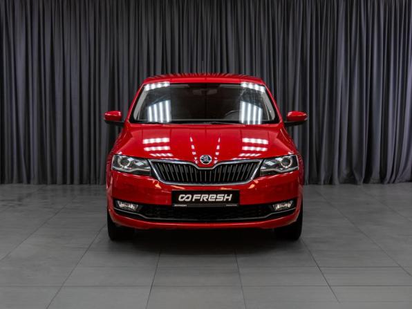Skoda Rapid I Рестайлинг с пробегом 2019 года, цена 1 540 000 рублей, 108583 км, лифтбек, Автокод Объявления