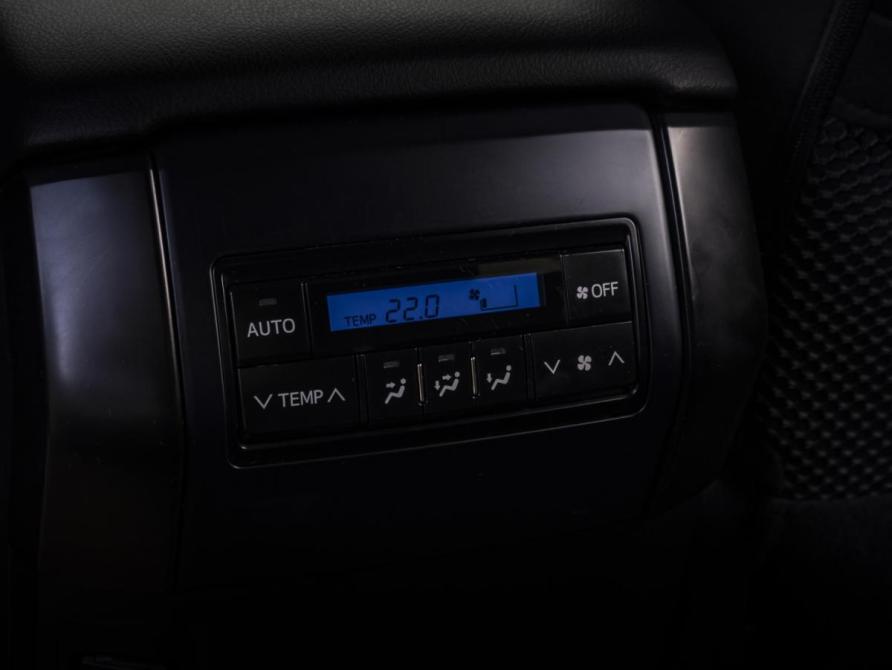 Toyota Land Cruiser Prado 150 Series Рестайлинг 3 Москва  - изображение 18