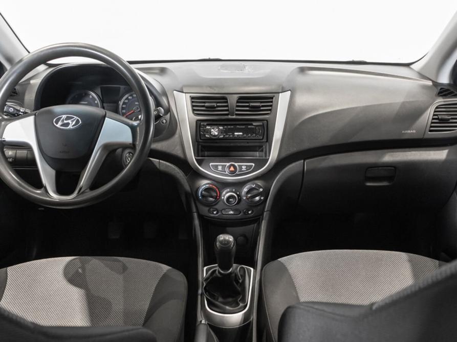 Hyundai Solaris I Казань  - изображение 6