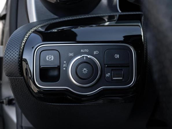 Mercedes-Benz A-Класс IV (W177) с пробегом 2019 года, цена 2 590 000 рублей, 88007 км, хэтчбек, Автокод Объявления