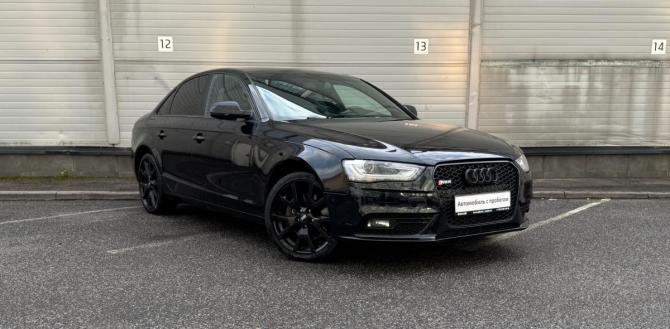 Audi A4 IV (B8) Рестайлинг с пробегом 2013 года, цена 1 289 000 рублей, 234379 км, седан, Автокод Объявления