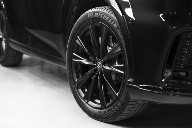 Новый Lexus RX V 2025 года, цена 14 500 000 рублей, внедорожник, Автокод Объявления