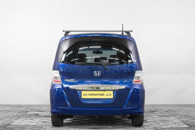 Honda Freed I Рестайлинг с пробегом 2012 года, цена 1 149 000 рублей, 155300 км, компактвэн, Автокод Объявления
