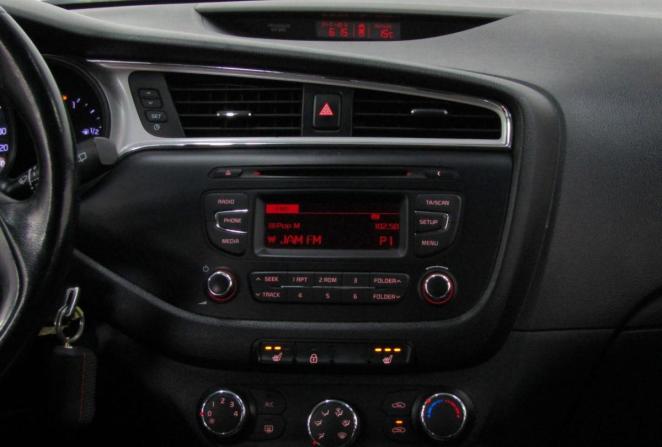 Kia Ceed II Рестайлинг с пробегом 2016 года, цена 1 070 000 рублей, 146736 км, хэтчбек, Автокод Объявления