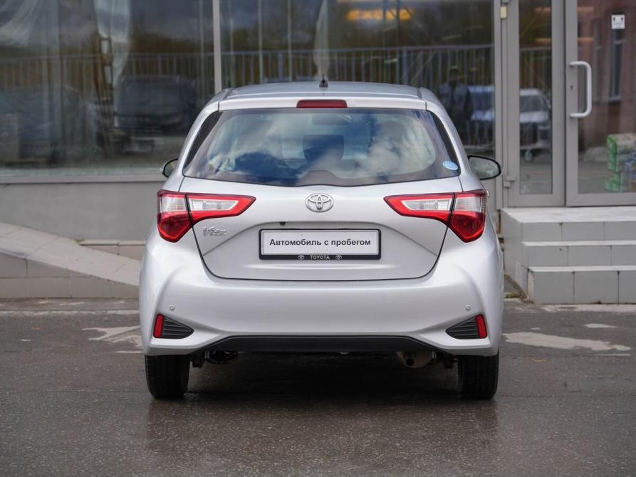 Toyota Vitz III (XP130) Рестайлинг 2 Новосибирск  - изображение 6