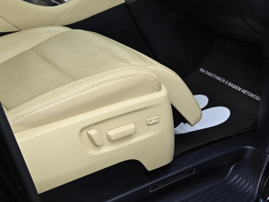 Toyota Alphard III Рестайлинг Москва  - изображение 17