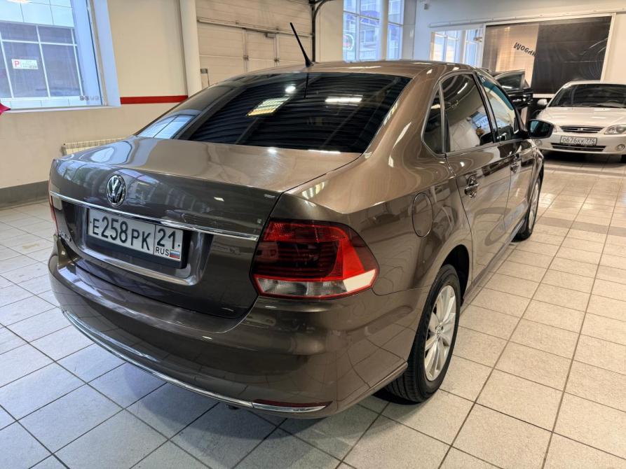 Volkswagen Polo V Рестайлинг Челябинск  - изображение 4