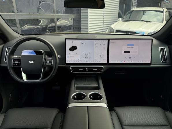 Li Auto (Lixiang) L7 I с пробегом 2023 года, цена 5 590 000 рублей, 51151 км, внедорожник, Автокод Объявления