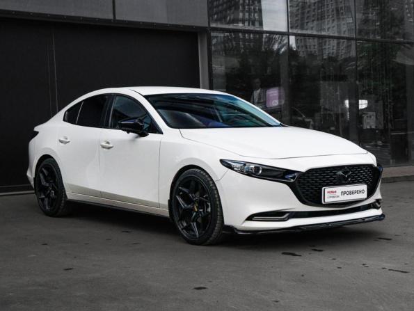 Mazda 3 IV (BP) с пробегом 2020 года, цена 2 080 000 рублей, 48325 км, седан, Автокод Объявления