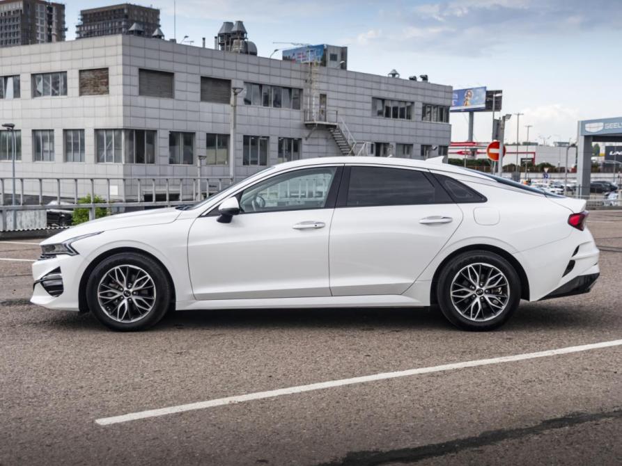 Kia K5 III Москва  - изображение 9