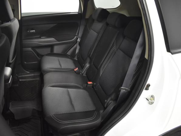 Mitsubishi Outlander III Рестайлинг 3 с пробегом 2021 года, цена 2 250 000 рублей, 77808 км, внедорожник, Автокод Объявления