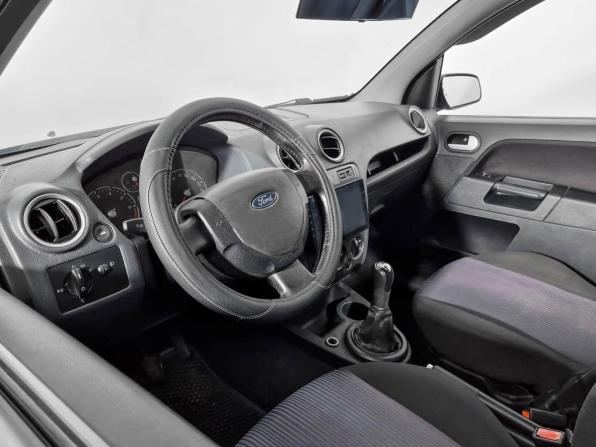 Ford Fusion I Рестайлинг с пробегом 2006 года, цена 349 000 рублей, 237455 км, хэтчбек, Автокод Объявления