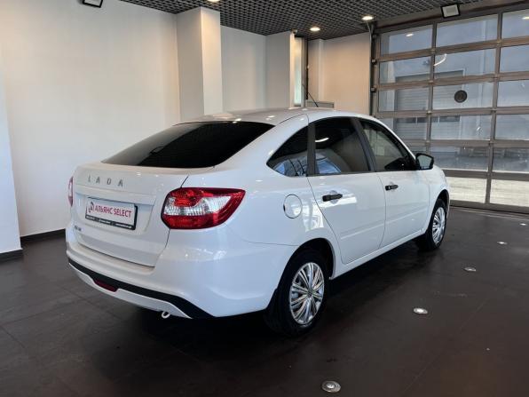 Lada (ВАЗ) Granta I Рестайлинг с пробегом 2020 года, цена 734 000 рублей, 76026 км, лифтбек, Автокод Объявления
