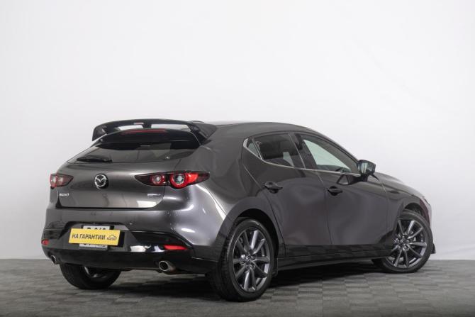 Mazda 3 IV (BP) с пробегом 2022 года, цена 2 249 000 рублей, 23800 км, хэтчбек, Автокод Объявления