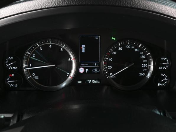 Lexus LX III Рестайлинг 2 с пробегом 2020 года, цена 6 970 000 рублей, 178792 км, внедорожник, Автокод Объявления