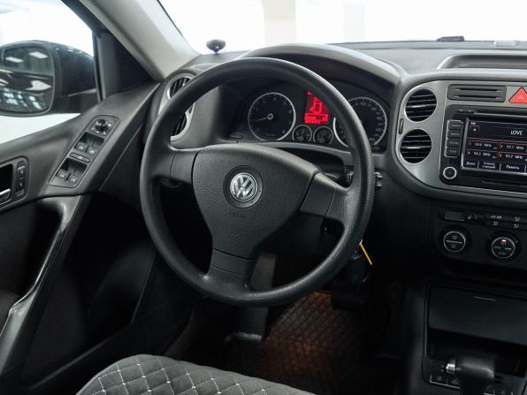 Volkswagen Tiguan I с пробегом 2009 года, цена 910 000 рублей, 230261 км, внедорожник, Автокод Объявления