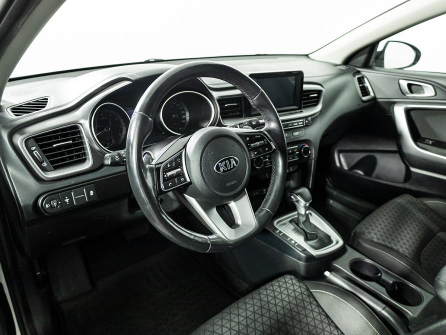Kia Ceed III Санкт-Петербург  - изображение 11