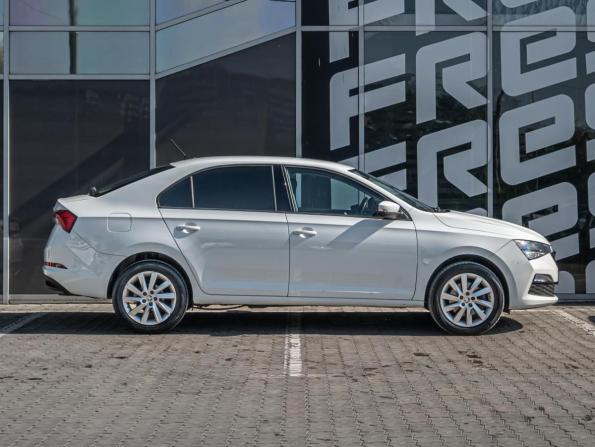 Skoda Rapid II с пробегом 2021 года, цена 1 495 000 рублей, 182086 км, лифтбек, Автокод Объявления