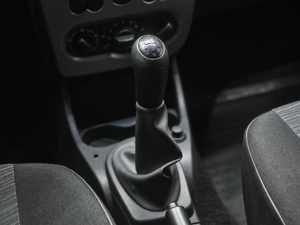 Renault Logan I Рестайлинг с пробегом 2012 года, цена 489 000 рублей, 300000 км, седан, Автокод Объявления
