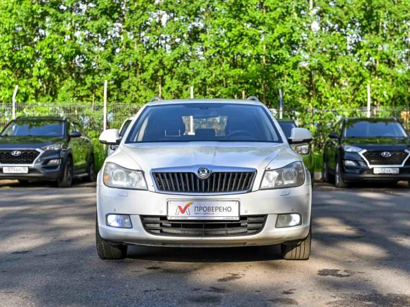 Skoda Octavia II (A5) Рестайлинг с пробегом 2012 года, цена 855 000 рублей, 226645 км, универсал, Автокод Объявления