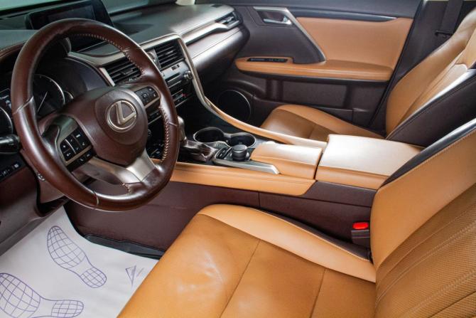 Lexus RX IV с пробегом 2017 года, цена 3 929 000 рублей, 125912 км, внедорожник, Автокод Объявления
