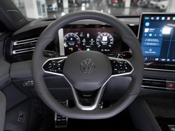 Volkswagen Tiguan III (China Market) с пробегом 2026 года, цена 5 050 000 рублей, 17 км, внедорожник, Автокод Объявления